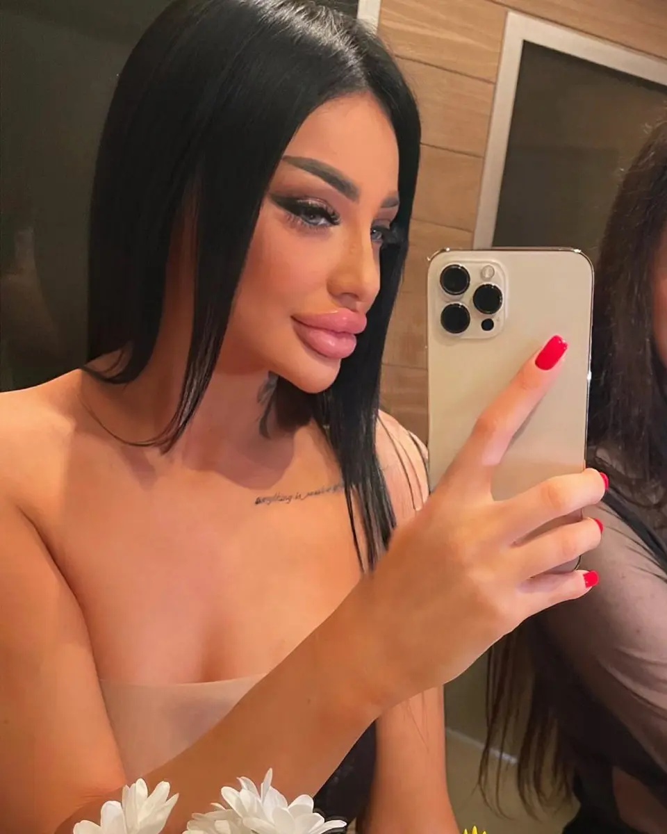 Agnes escort in Dubai