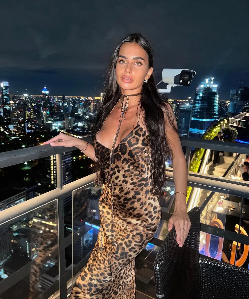 Alisa escort in Dubai