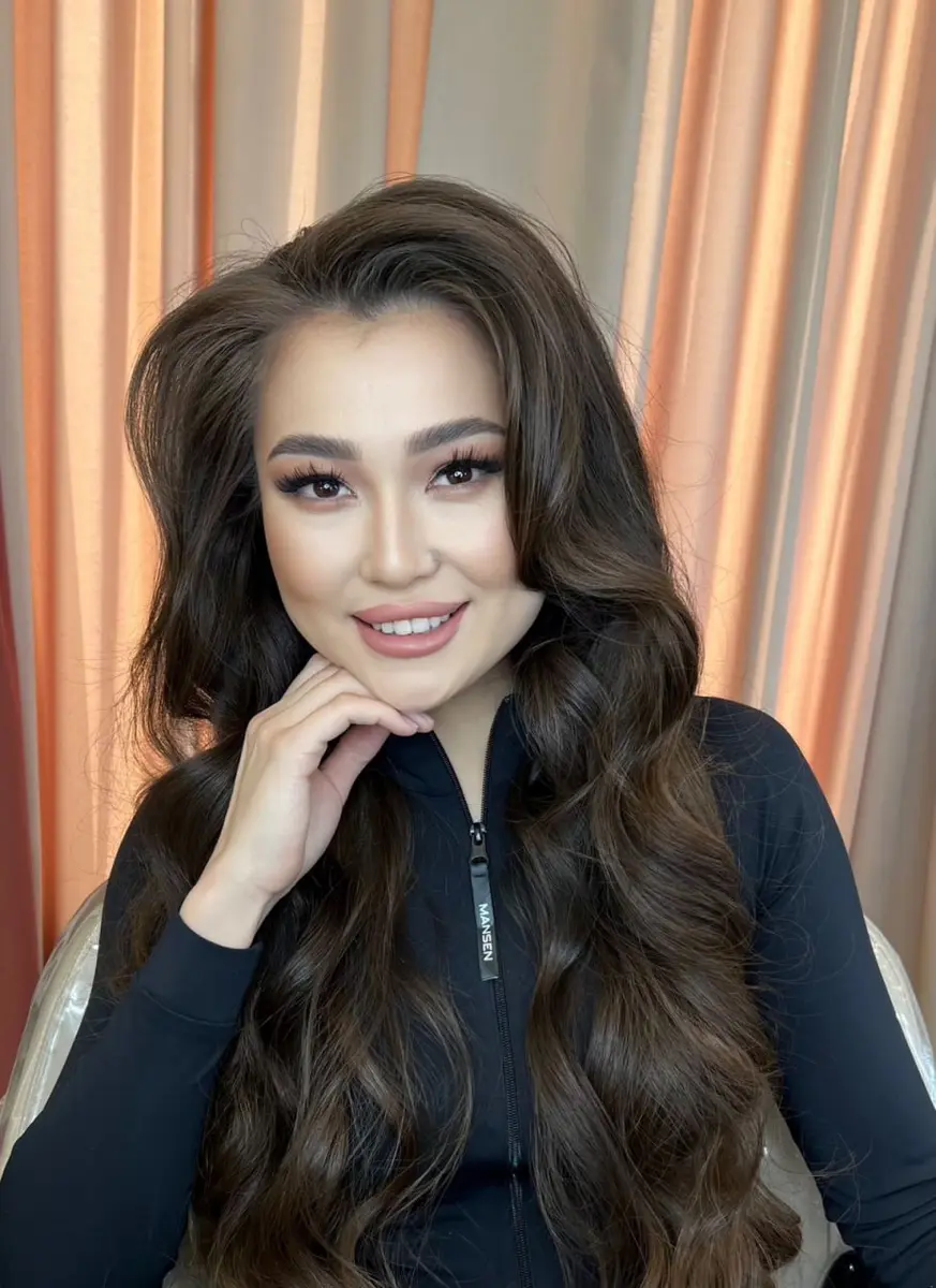 Azada escort in Dubai