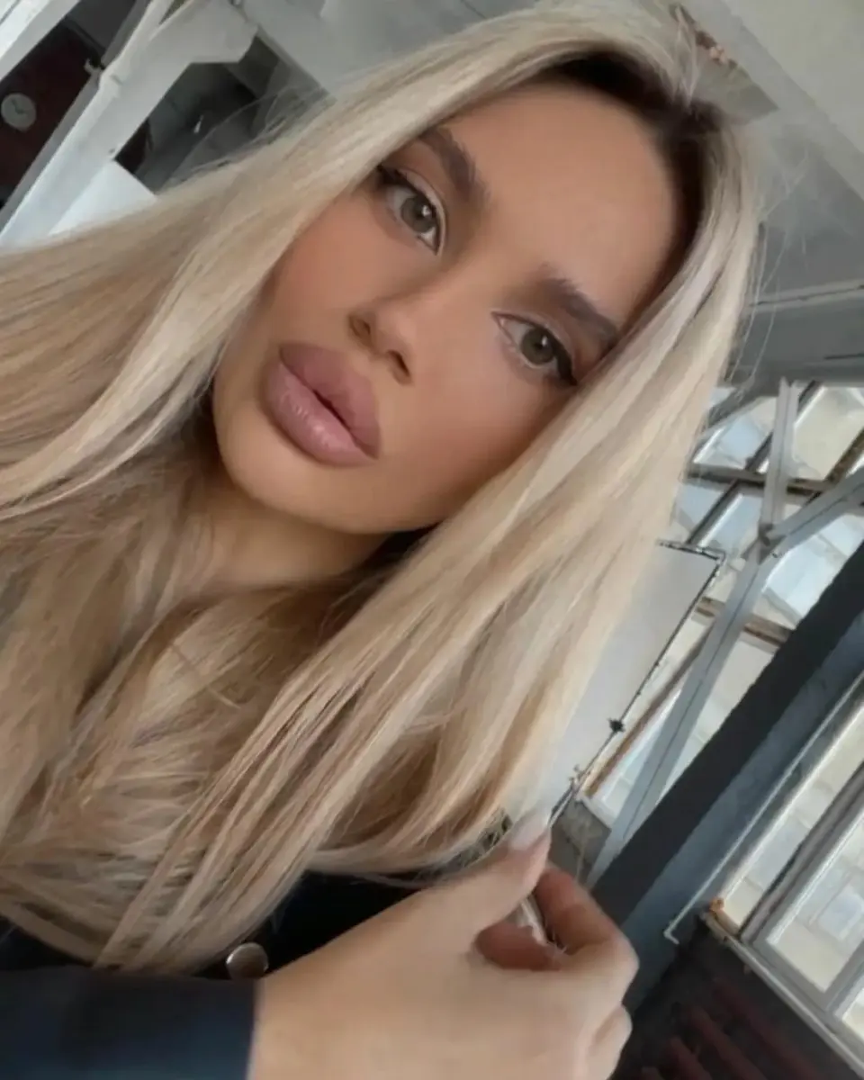 Carmen escort in Dubai