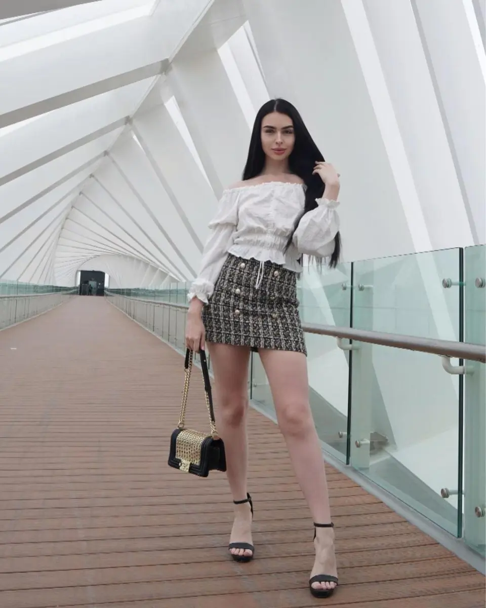 Claudia escort in Dubai