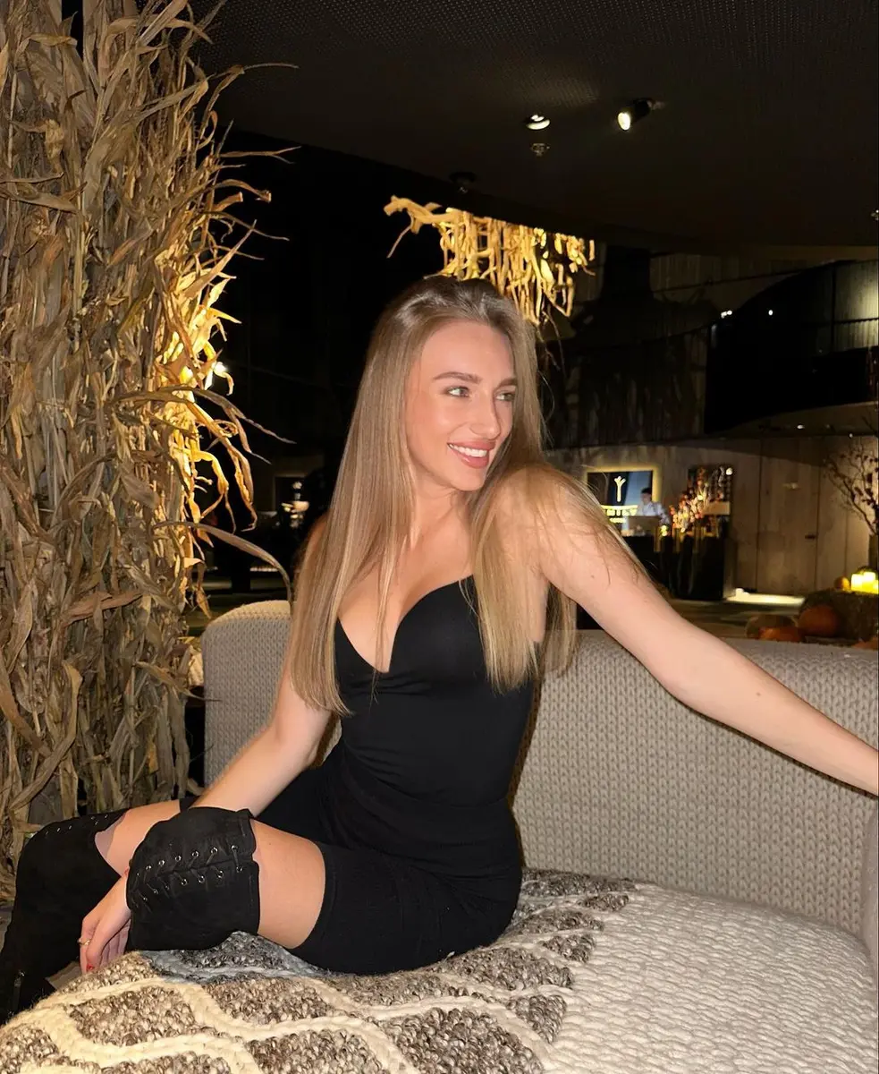 Dita escort in Dubai