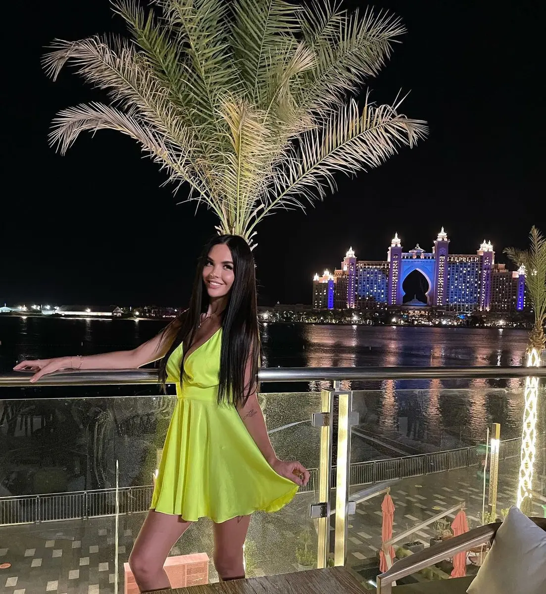 Karolina escort in Dubai