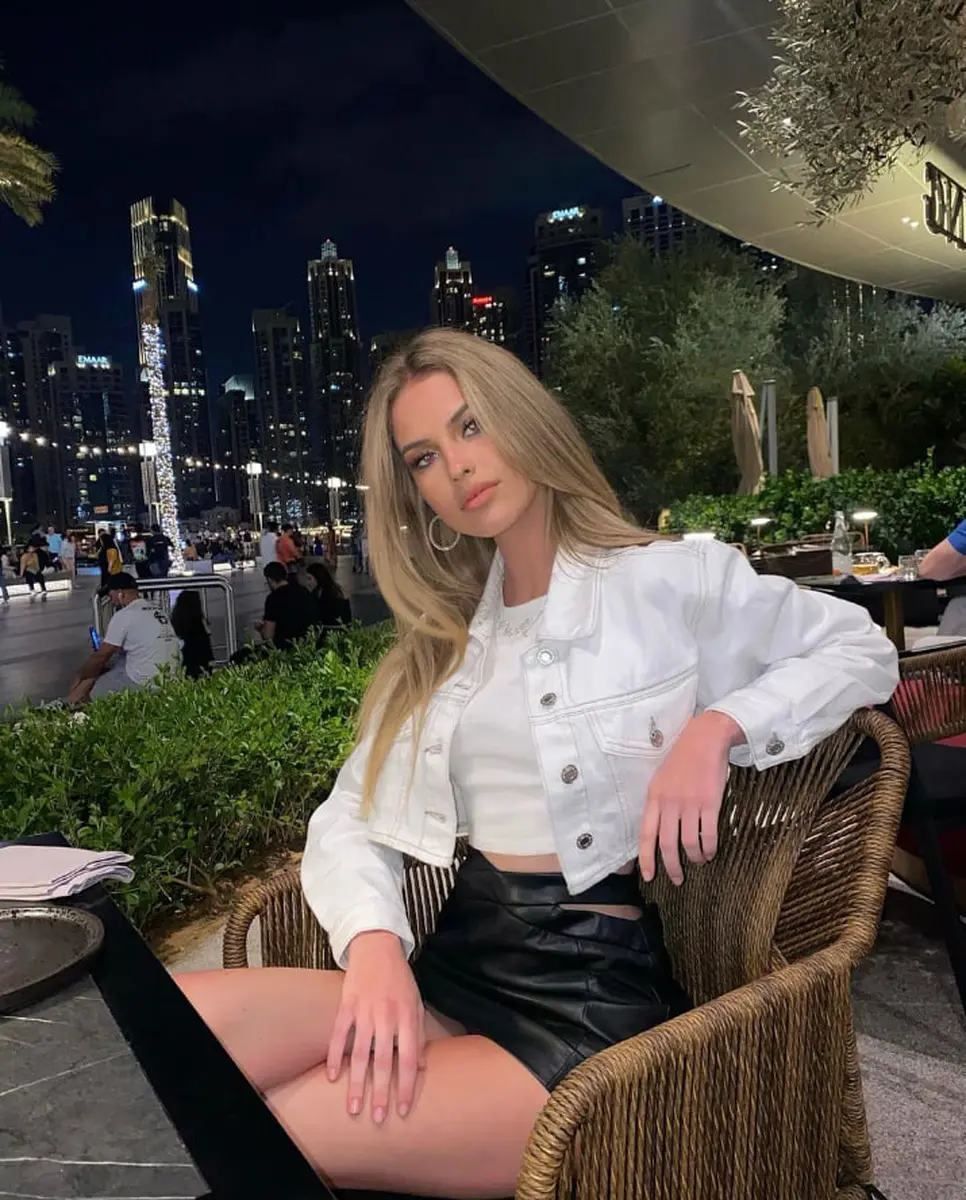 Ksenia escort in Dubai