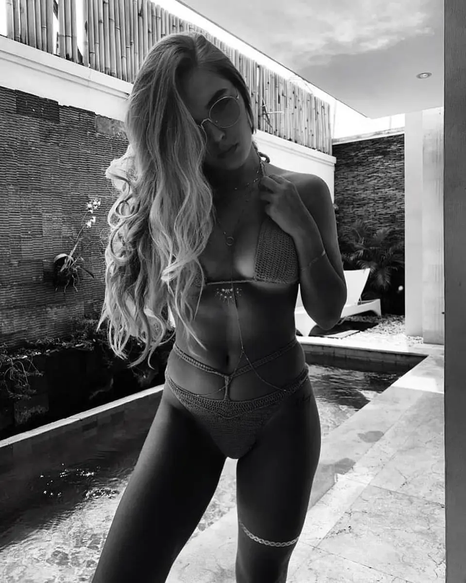 Kseniya escort in Dubai