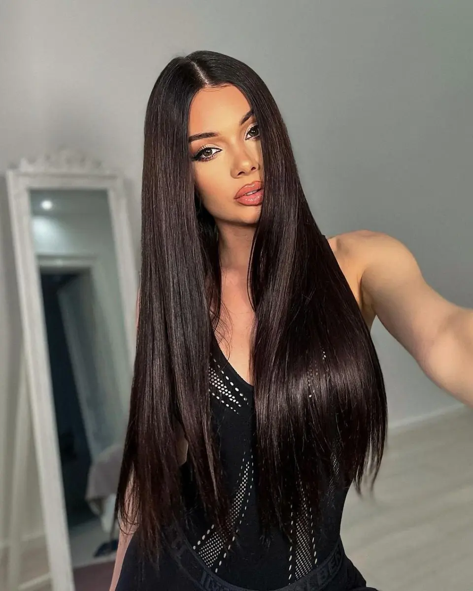 Lisa escort in Dubai