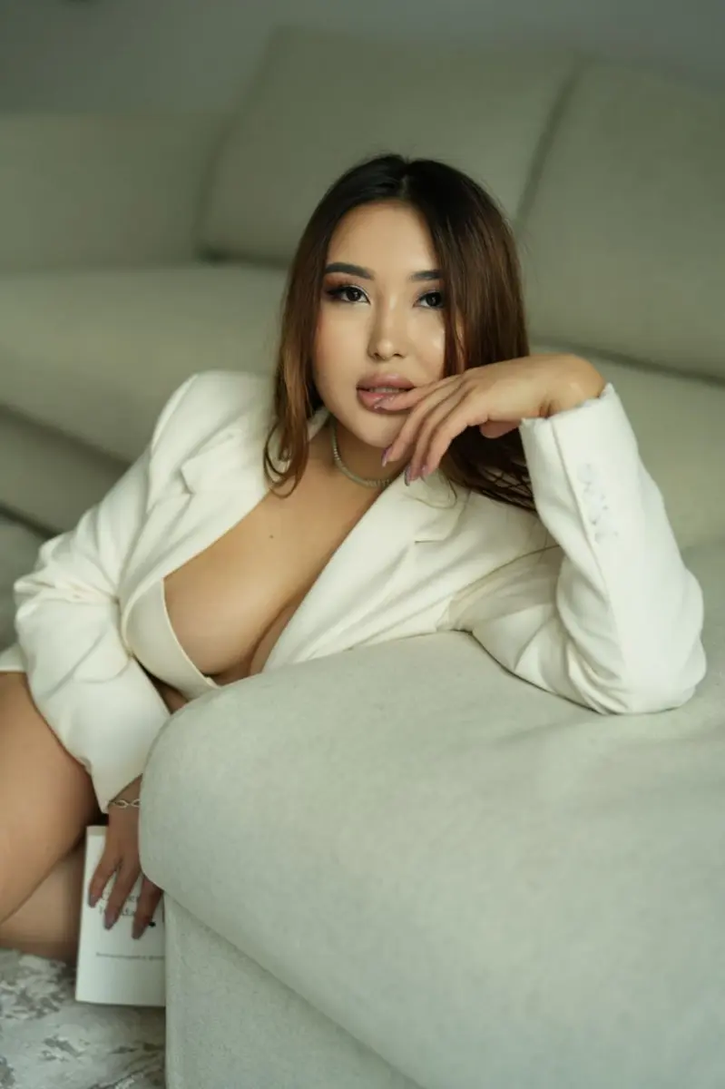 Liza escort in Dubai