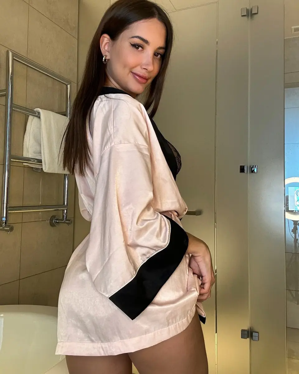 Миа эскорт в городе Дубай