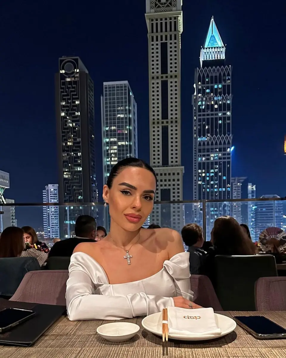 Mirella escort in Dubai