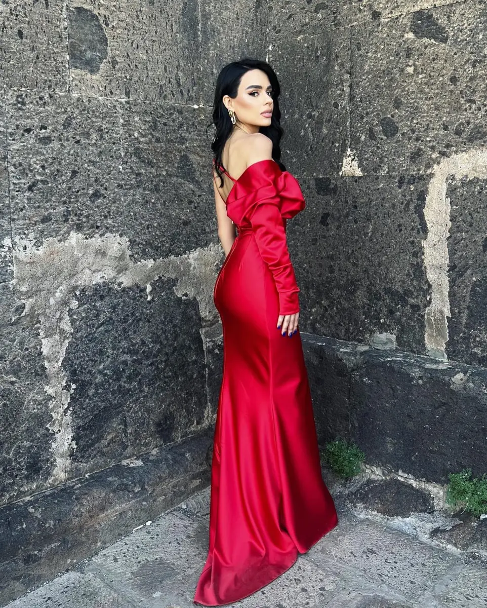 Mirella escort in Dubai