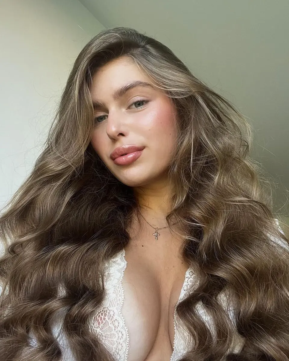 Natalie escort in Dubai