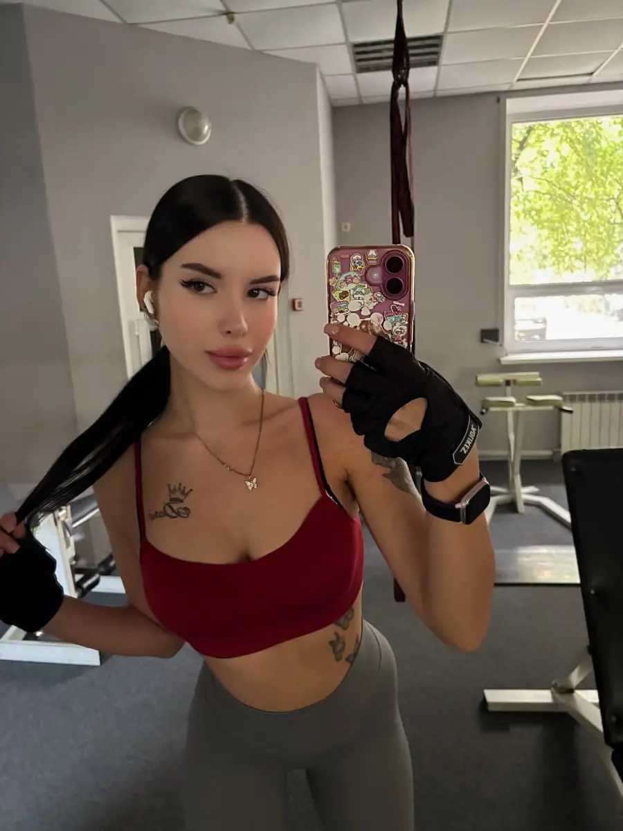 Natalie escort in Dubai