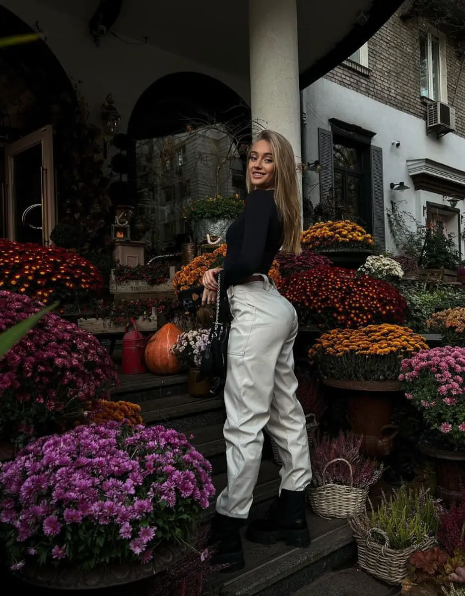 Nicole escort in Dubai