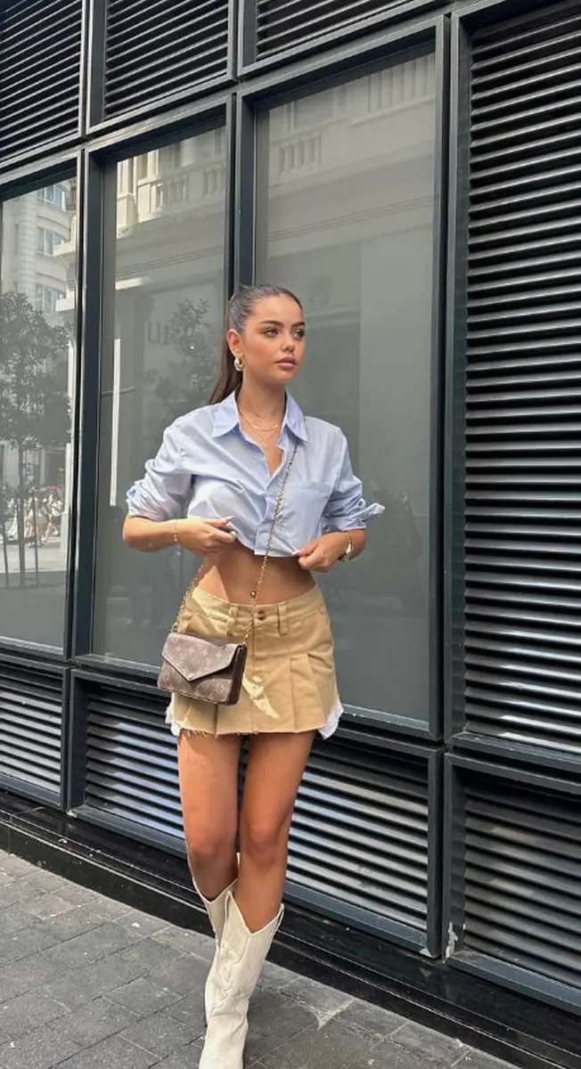 Rosaline escort in Dubai