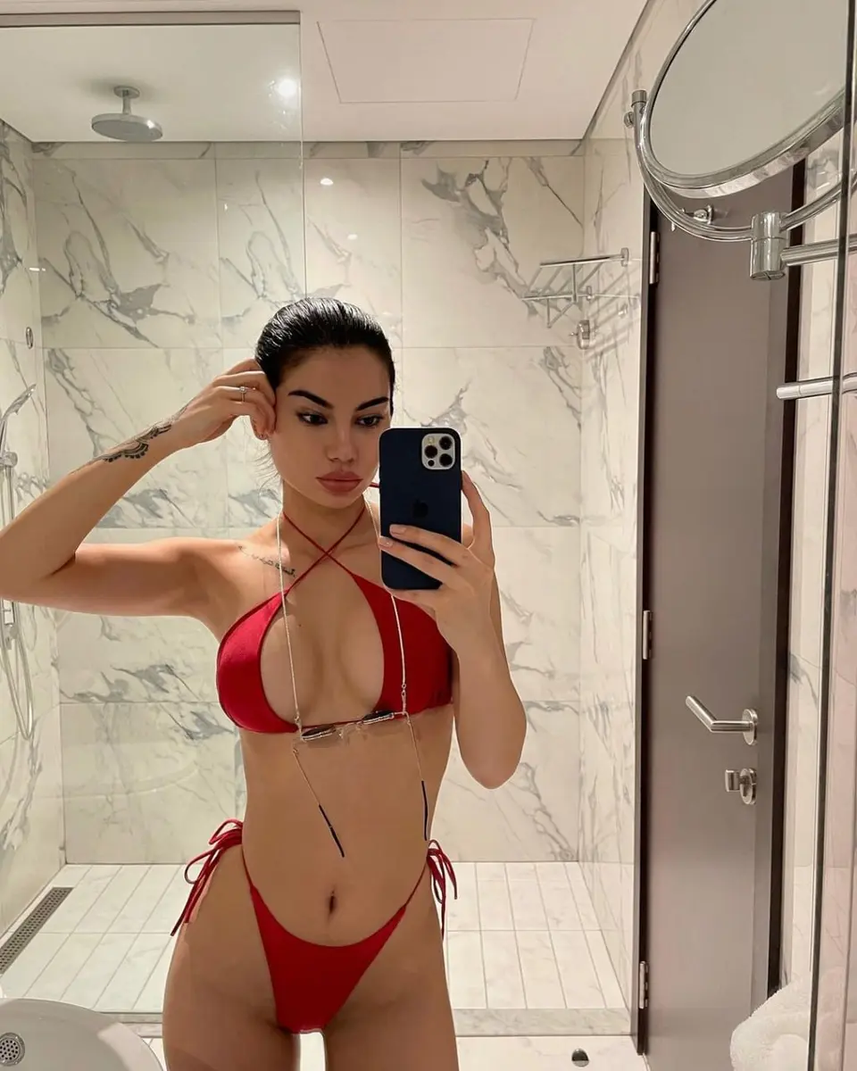 Tina escort in Dubai