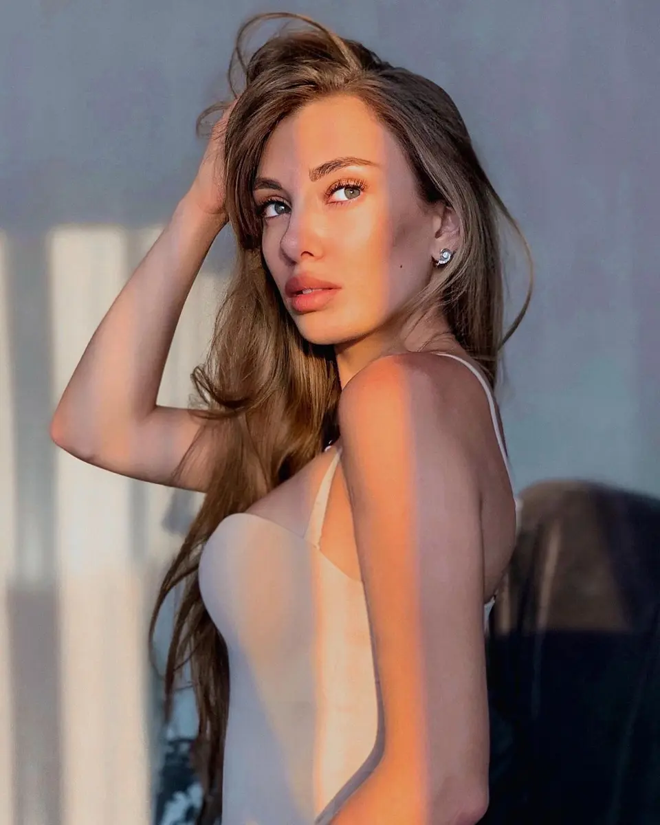 Trisha escort in Dubai