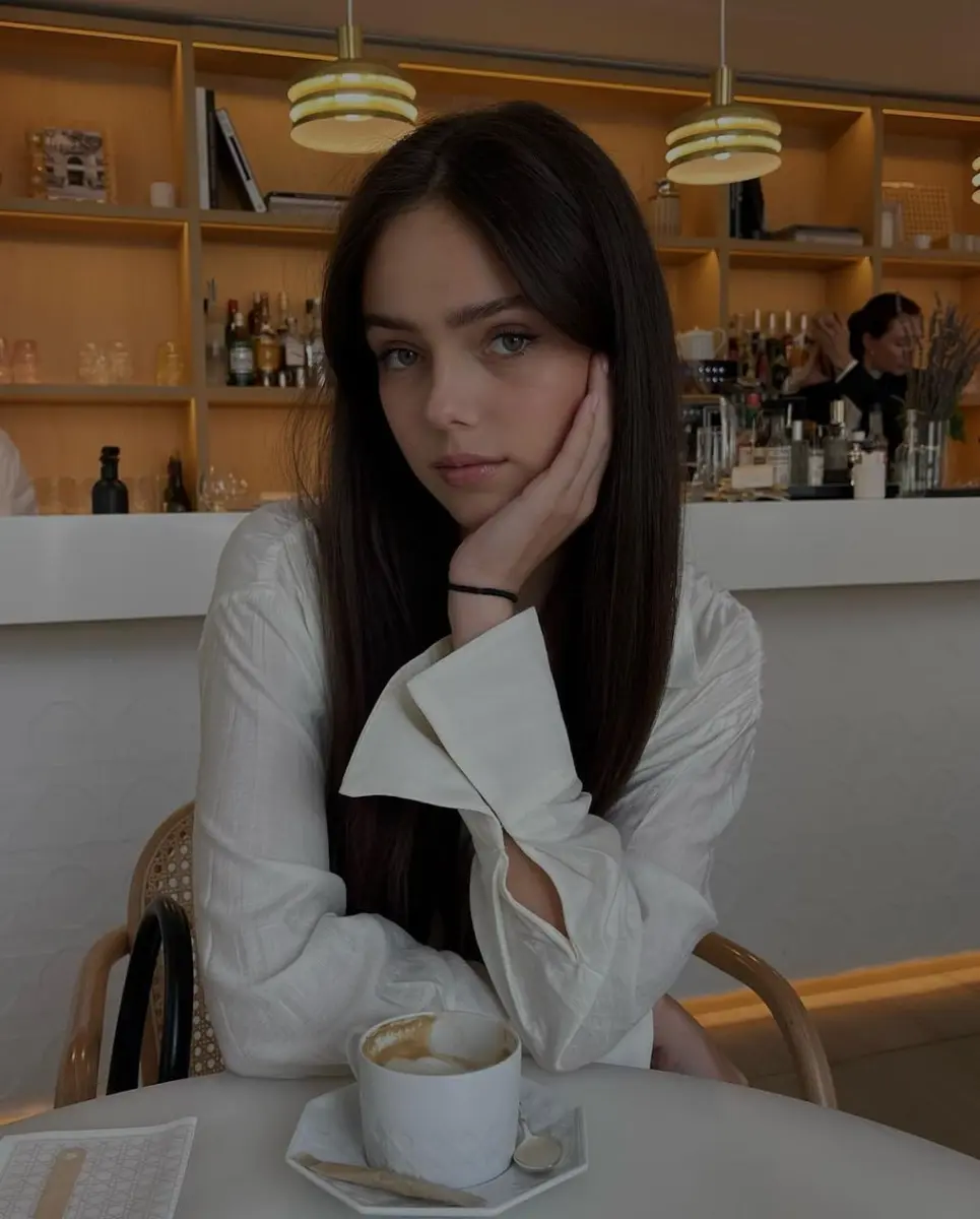 Viktoria escort in Dubai